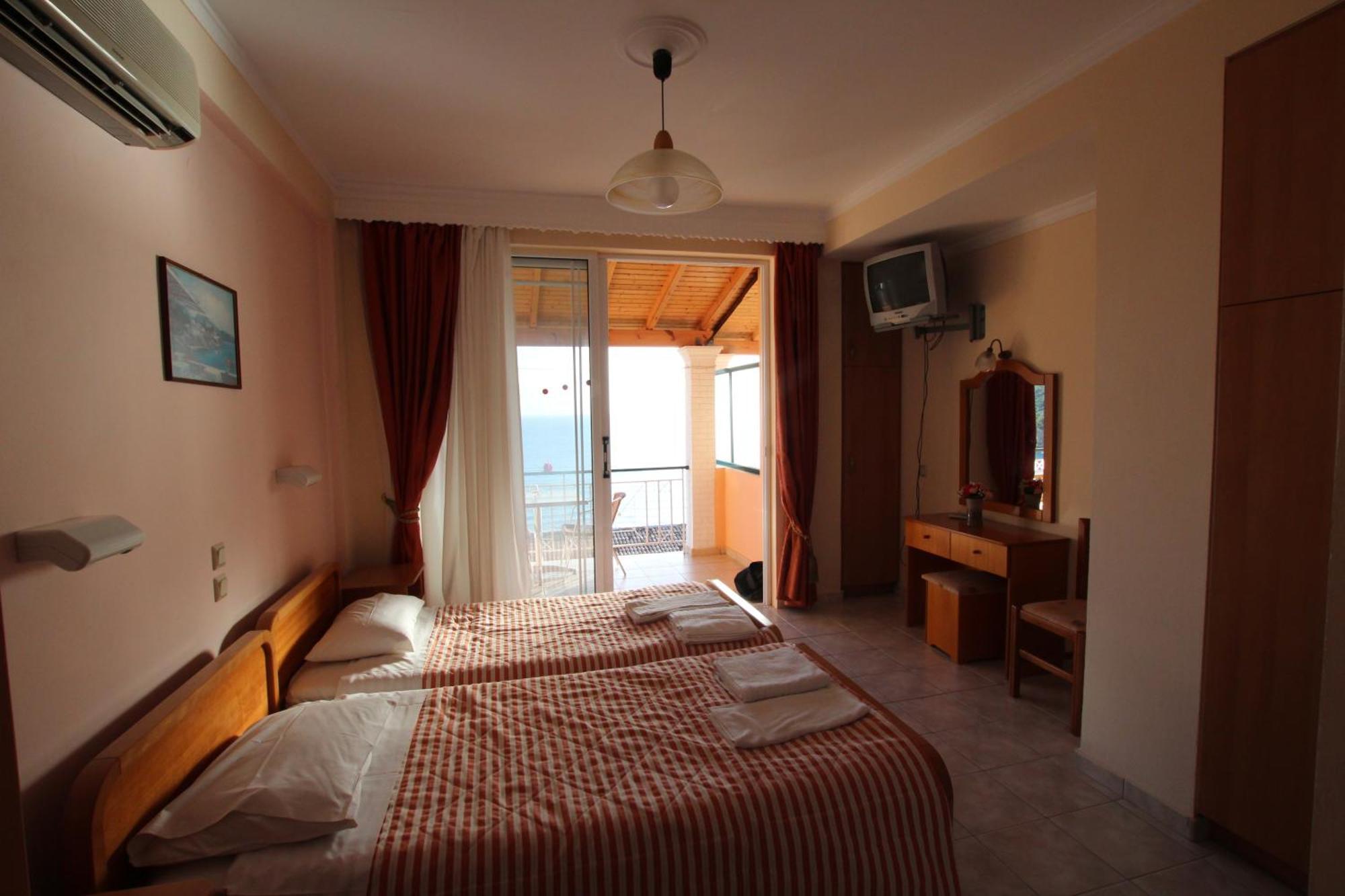 Lido Sofia Holidays Agios Gordios  Pokoj fotografie